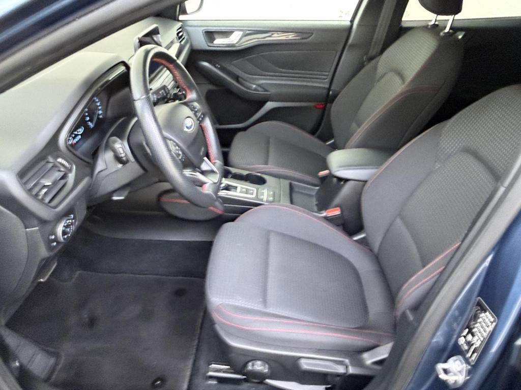 Ford Focus wagon 1.5 ecoboost 150 pk st line | automaat | parkeersensoren v