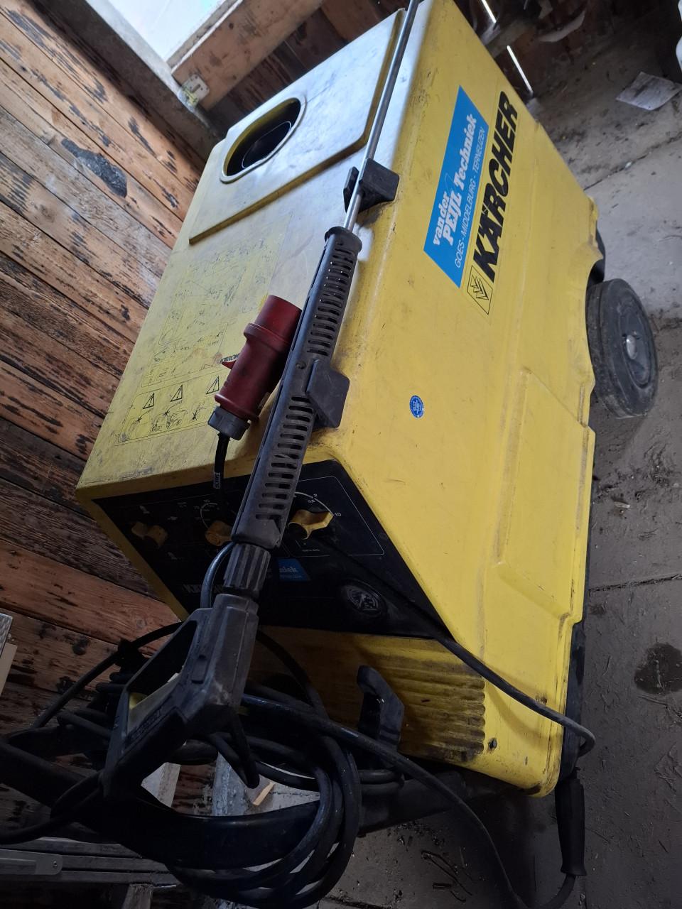 Kärcher HDS 690 Hogedrukreiniger.