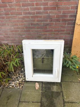 Te koop raamkozijn