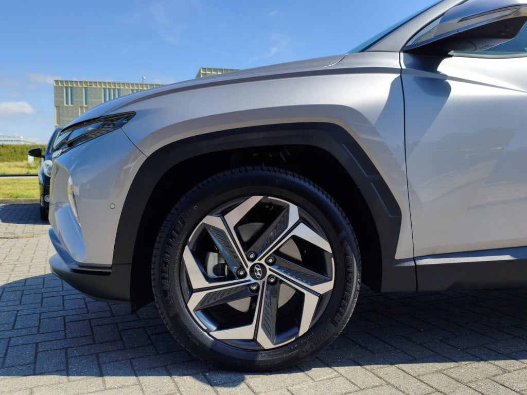 Hyundai Tucson 1.6 t-gdi phev premium 4wd