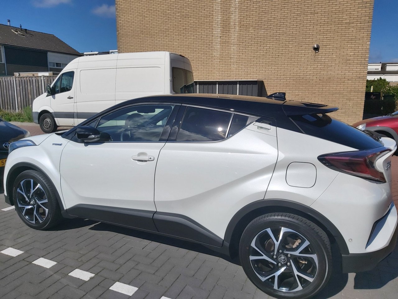 Auto toyota chr Hibride automaat van 2019