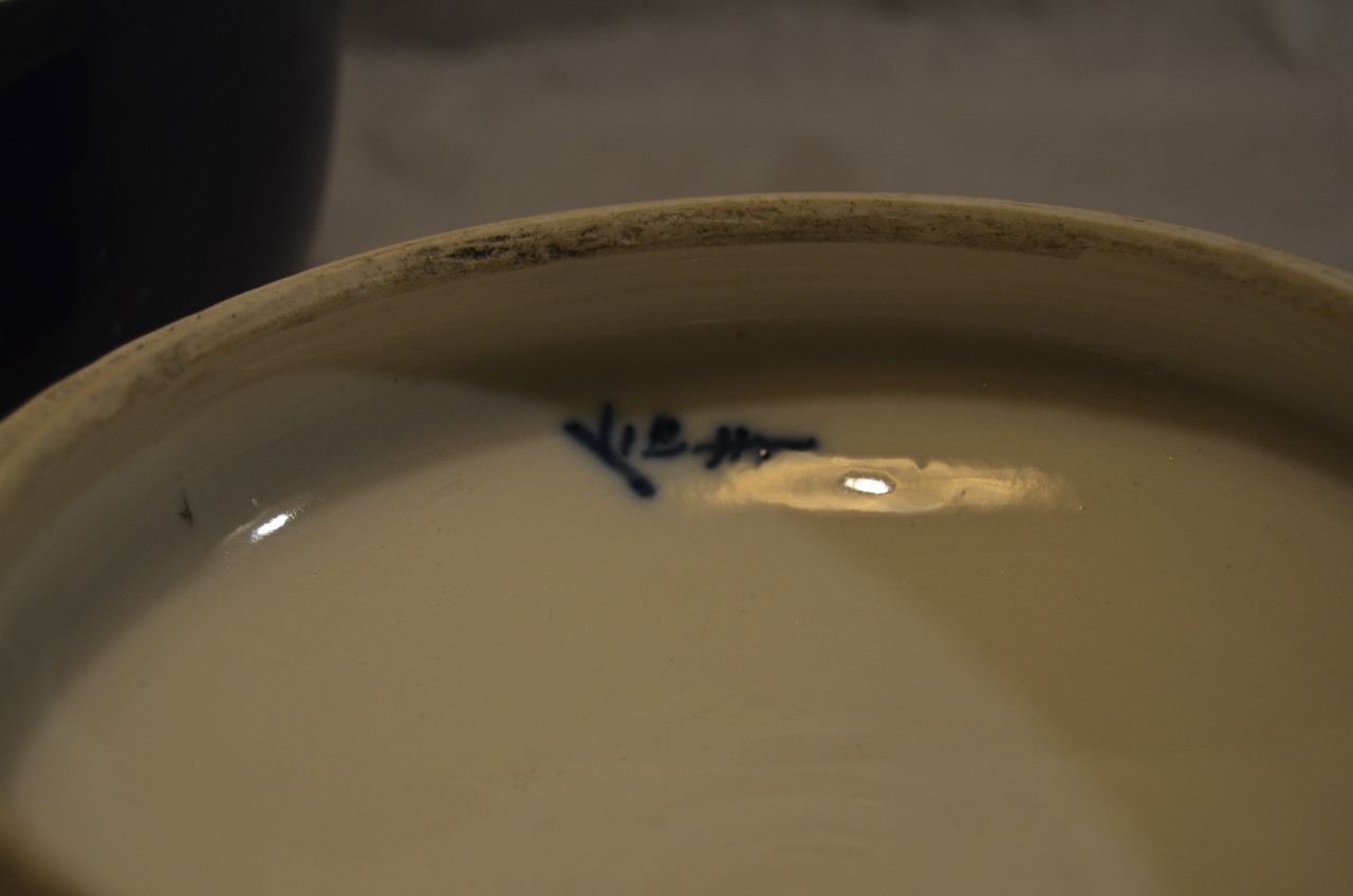 Twee polychrome dekselpotten China 20e eeuw.