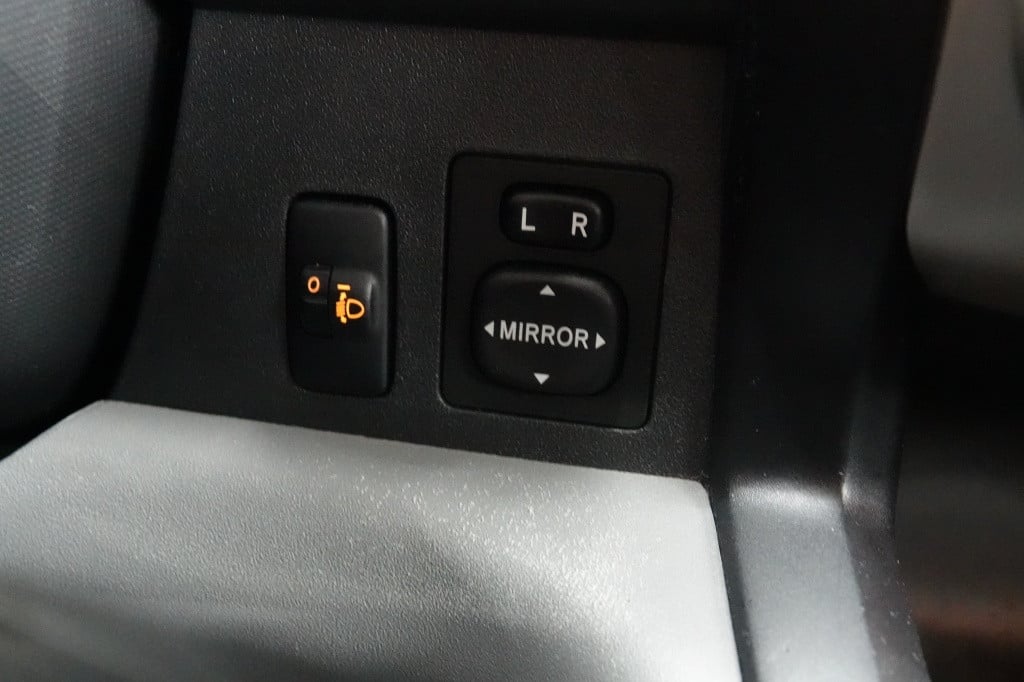 Daihatsu Sirion 2 1.0-12v premium | airco | aux |