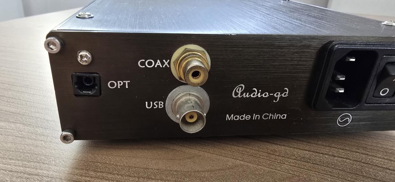 Audio-gd Sparrow koptelefoon versterker met geintegreerde DAC