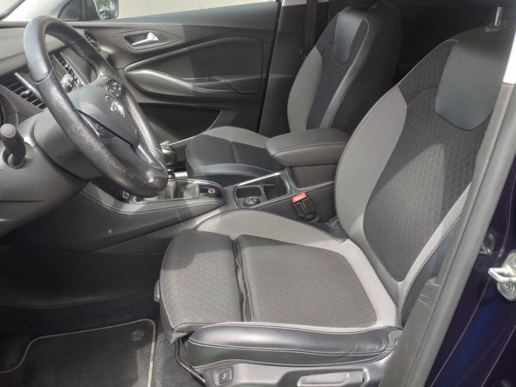 Opel Grandland X 1.2 turbo innovation