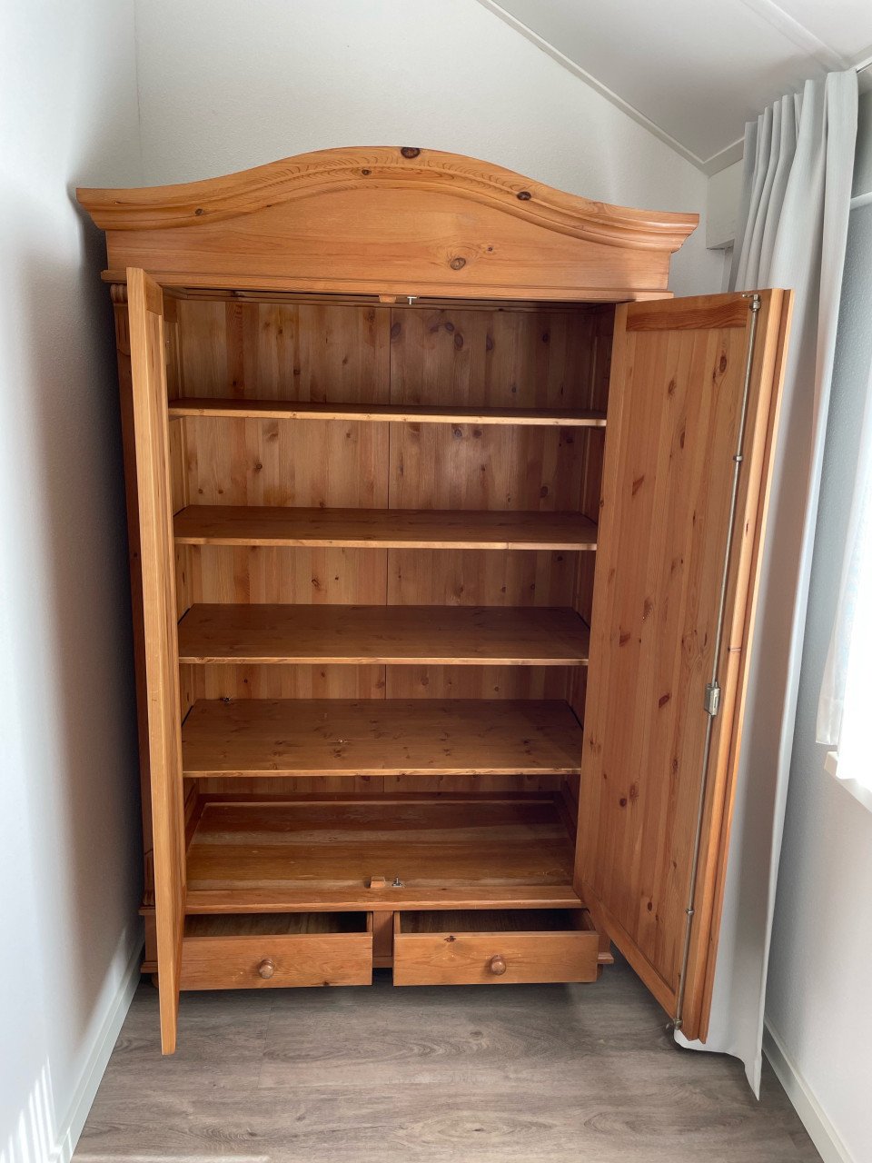 Kast