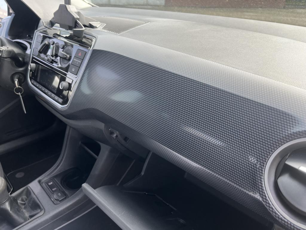 Volkswagen UP! 1.0 bmt move up!