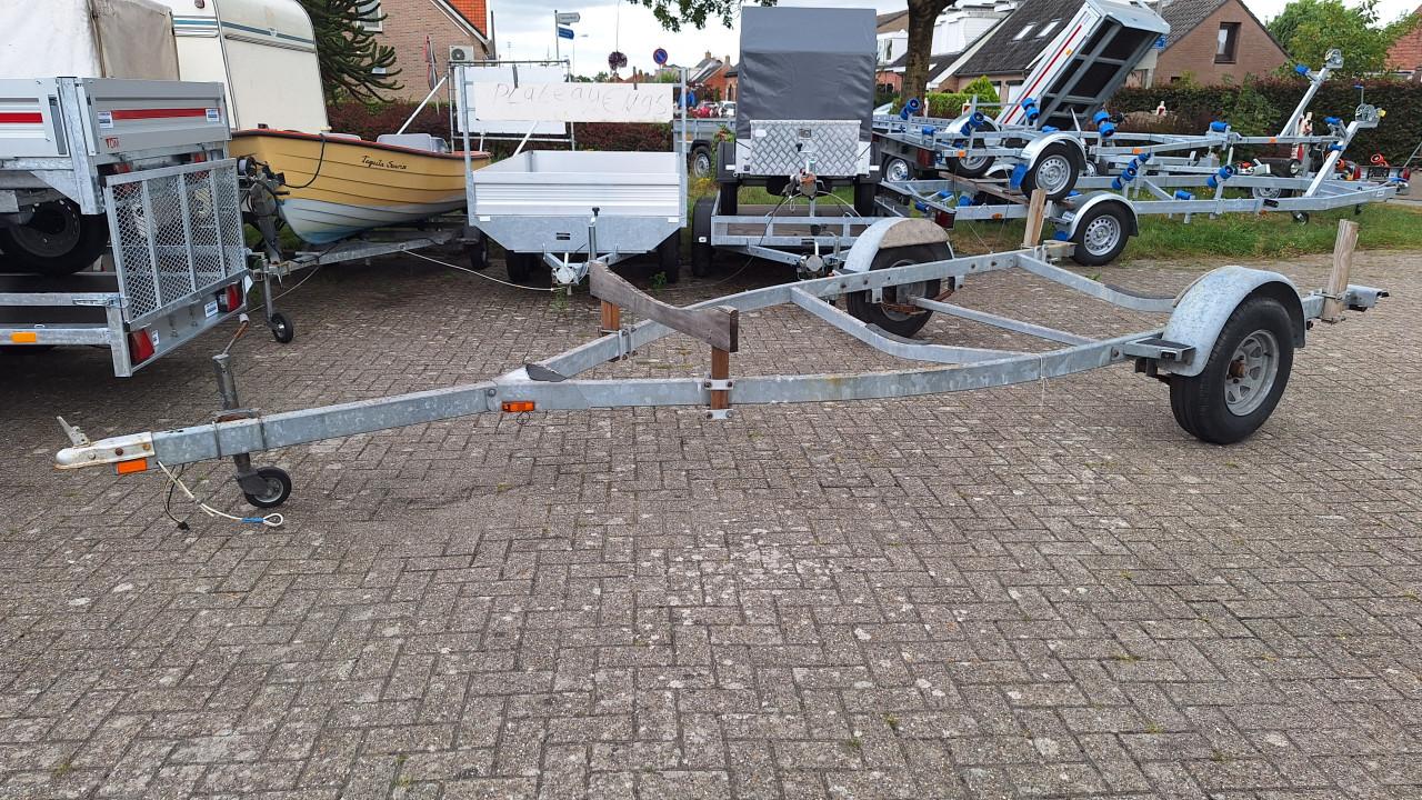 2x boottrailer WEG=WEG