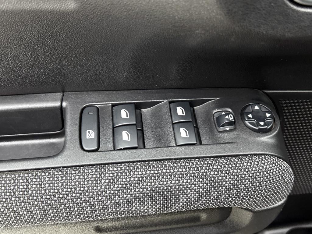 Citroen C3 Aircross 110 pk shine | rijklaar | camera | keyless entry | navi