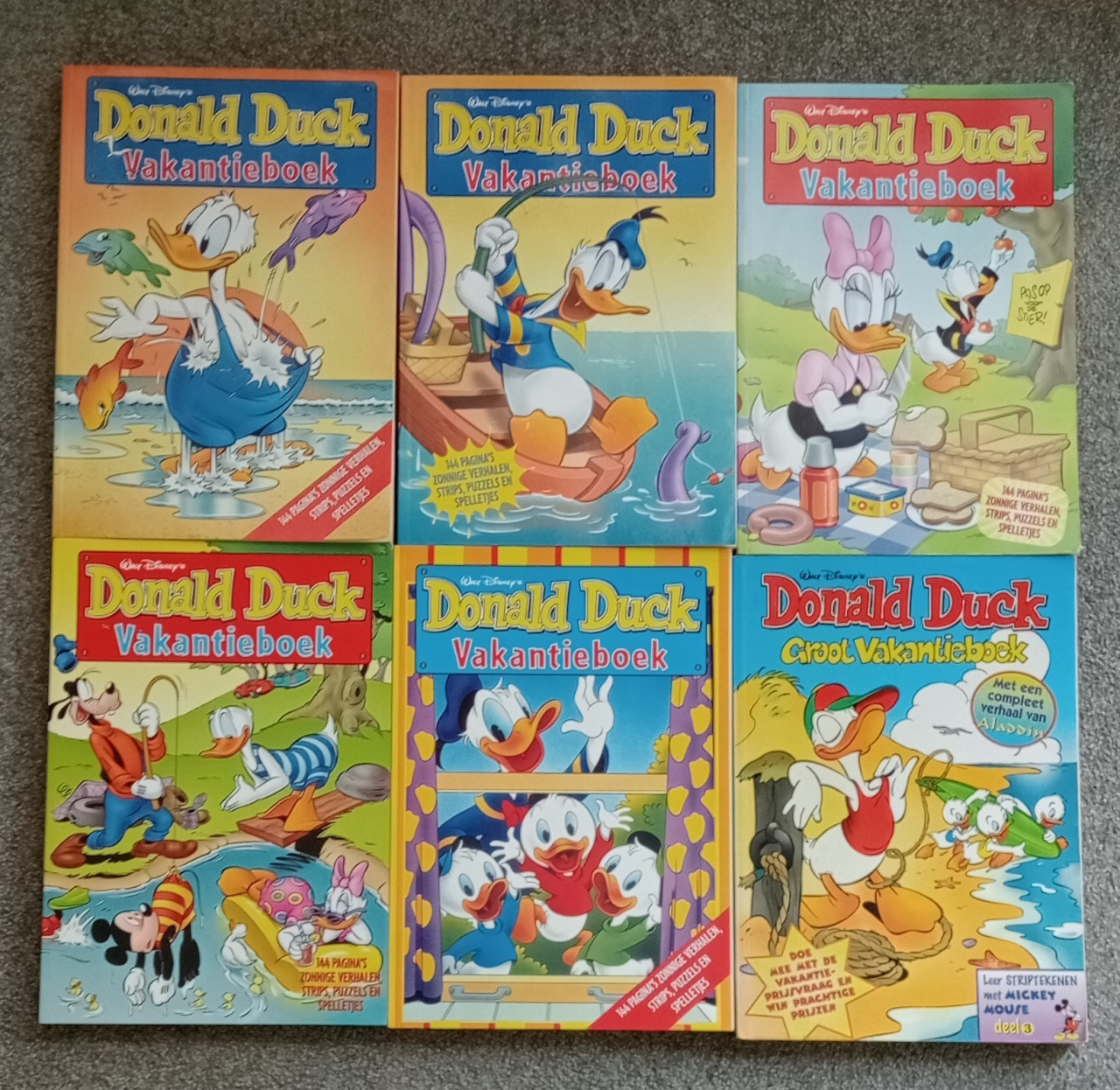 6x Donald Duck Vakantieboek in nieuwstaat