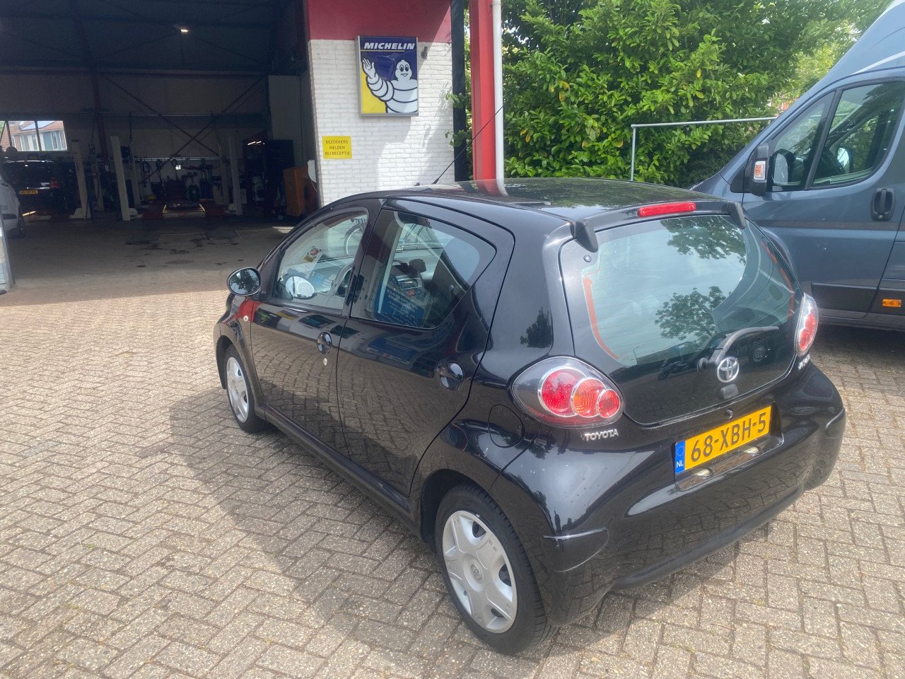 Toyota Aygo 1.0 12v VVT-i Aspiration, jaar APK, 3 maanden garantie, beurt,