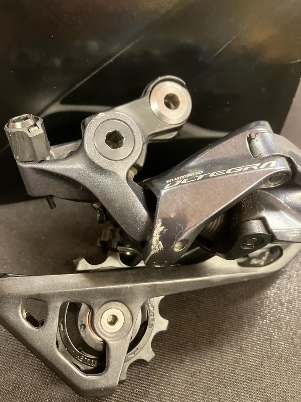 Shimano R8000 achterderailleur te koop.