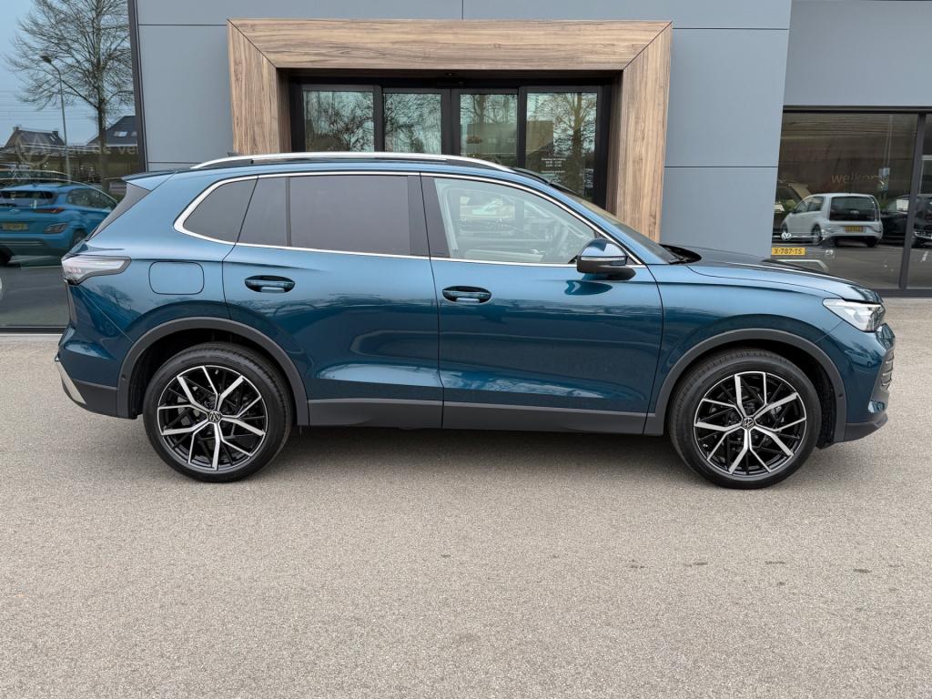 Volkswagen Tiguan 1.5 ehybrid elegance | full option | leder | panormadak |