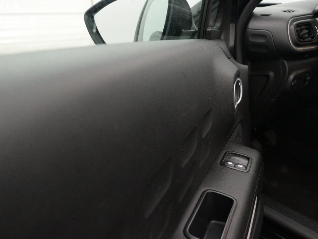 Citroen C3 82 pk feel | rijklaar | parkeersensoren achter | apple carplay /