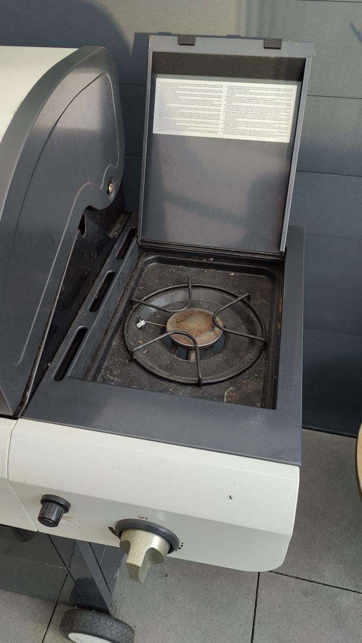 Barbecook Siesta 310 - Gas BBQ barbecue - 3 Branders - Met zijbrander