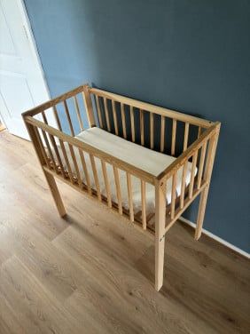 Houten wiegje
