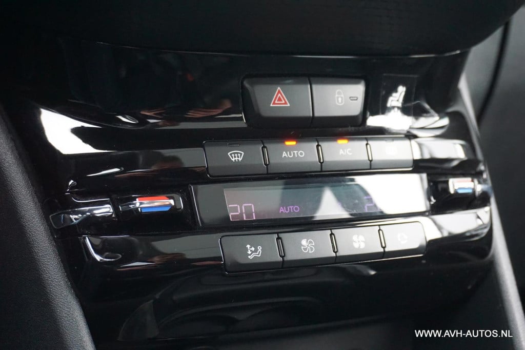 Peugeot 2008 1.2 vti allure pack premium plus
