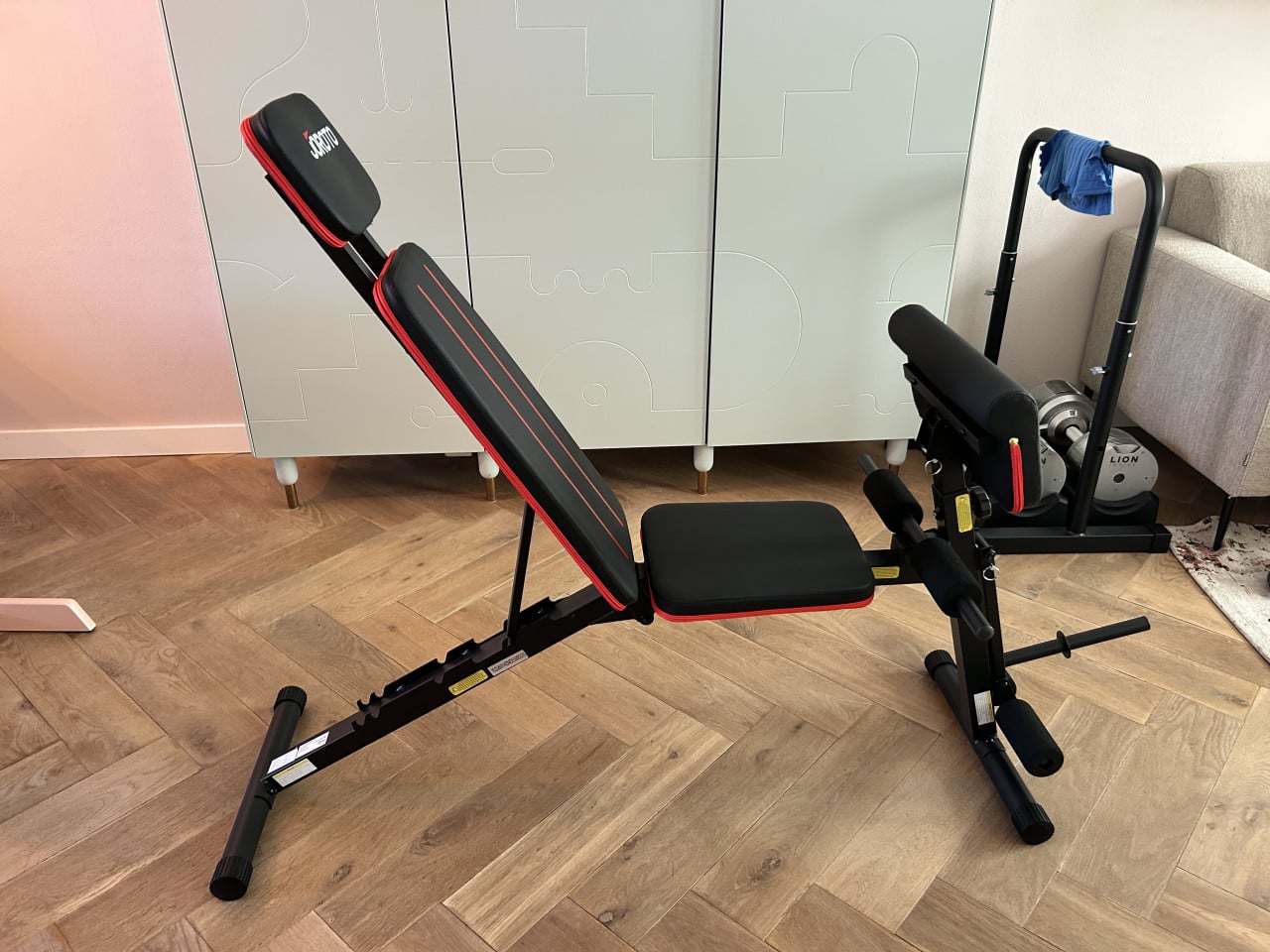 Opvouwbaar en verstelbare fitness bank
