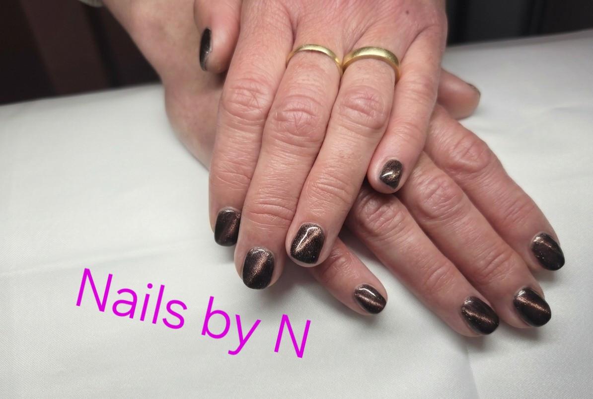 Nagelstylist in Oost-Souburg