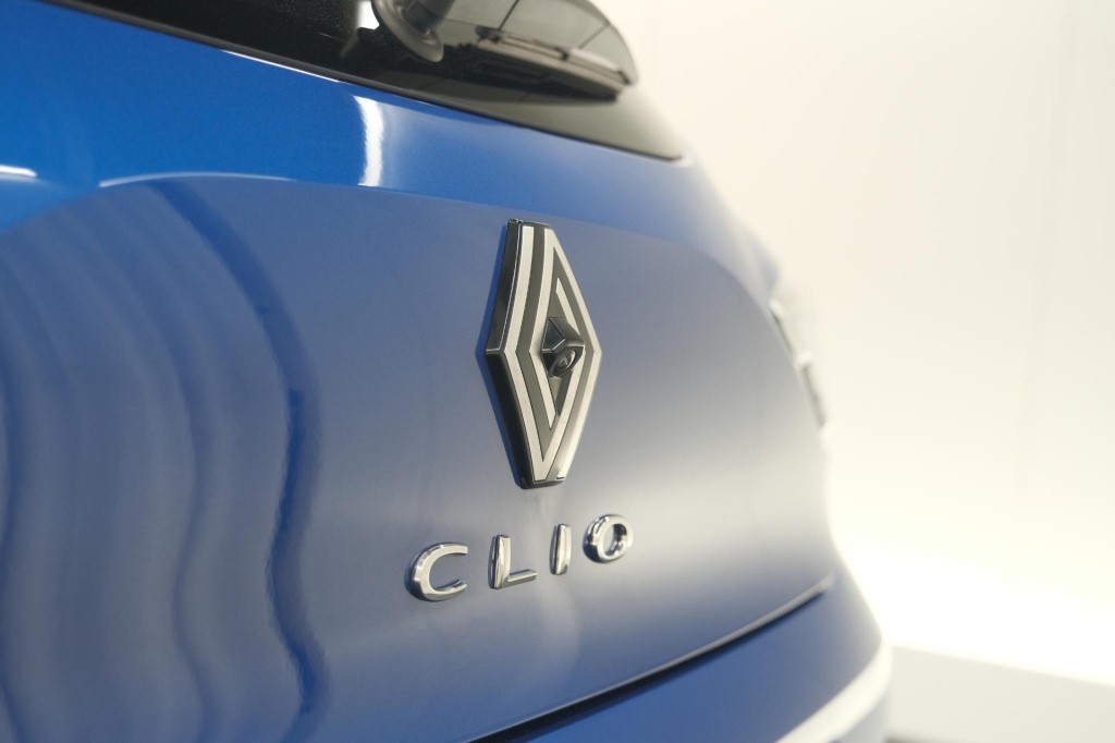 Renault Clio tce 90 gpf techno | 360 camera | dodehoekdetectie | adaptieve 