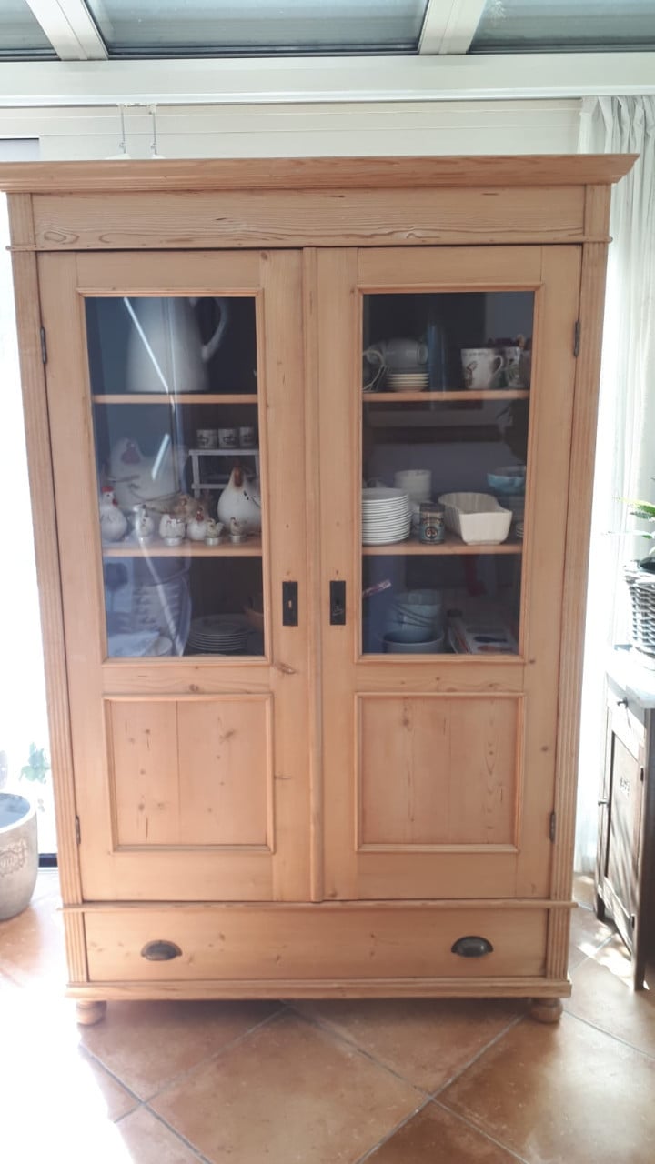 Kast grenen