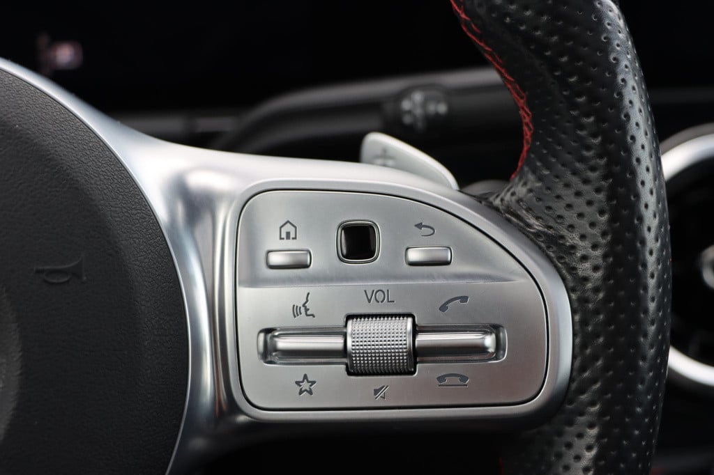 Mercedes-Benz B-Klasse 180 business solution amg