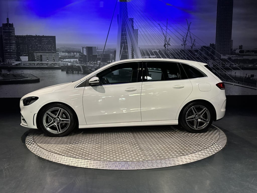 Mercedes-Benz B-Klasse 200 business solution amg