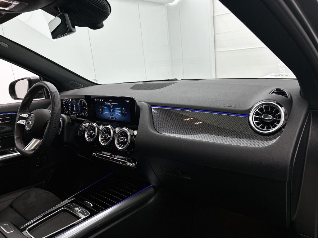 Mercedes-Benz Gla-klasse 250 e amg plug-in hybride amg line | panorama schu