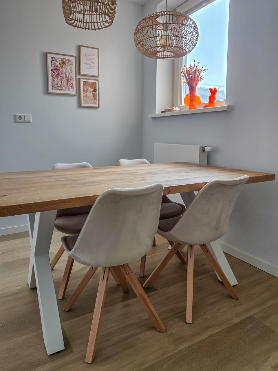 4 eetkamerstoelen crème houten poot