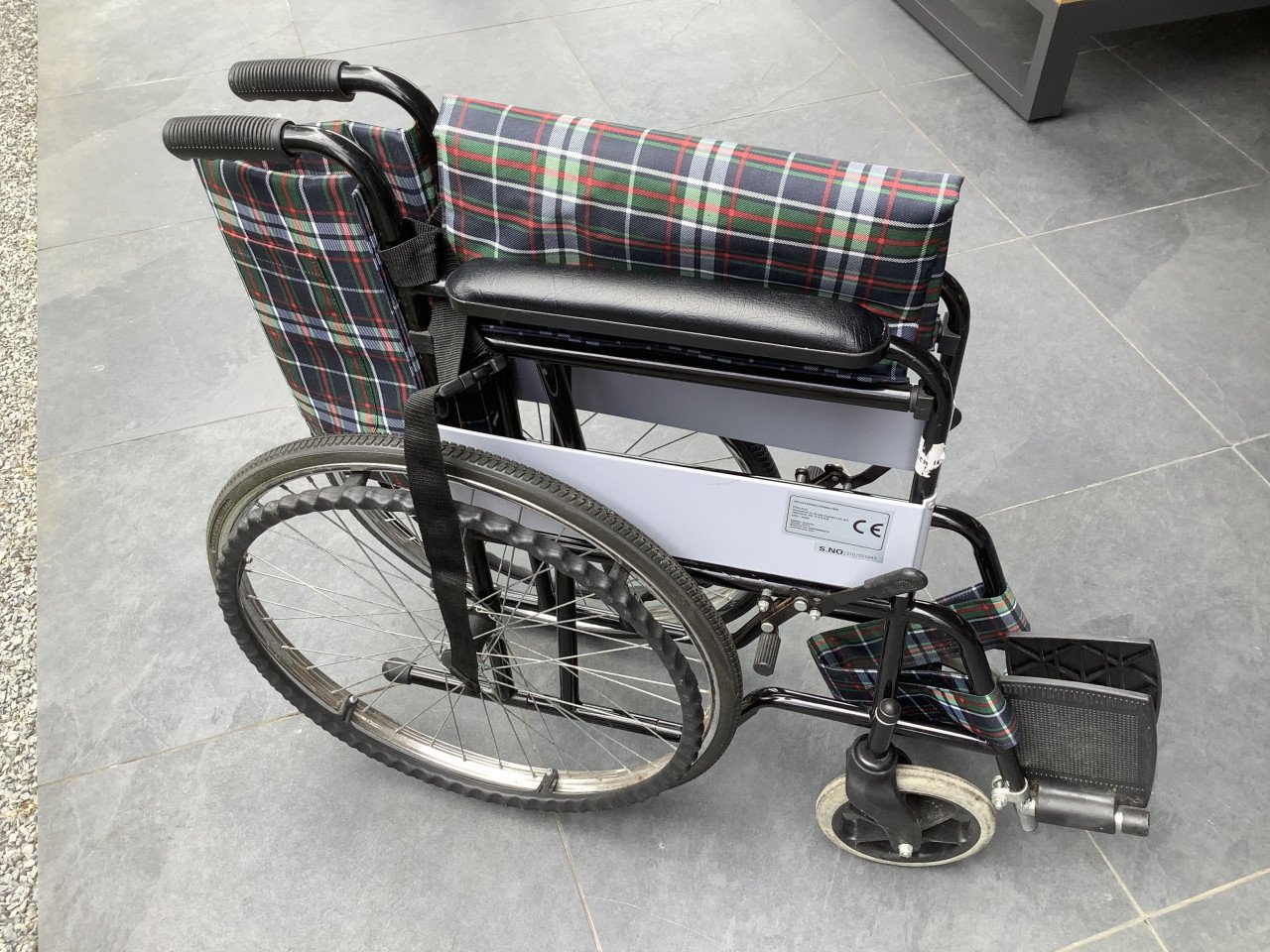 Rolstoel Wollex, inklapbaar. Te koop aangeboden