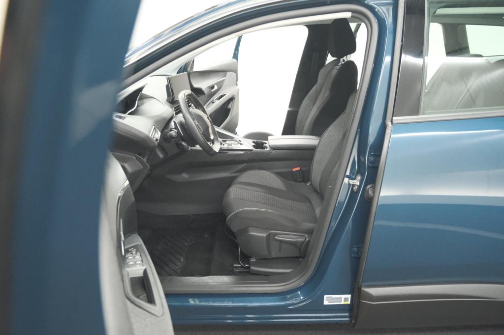 Peugeot 5008 puretech 130 eat8 active pack | 7 zitplaatsen | apple carplay 