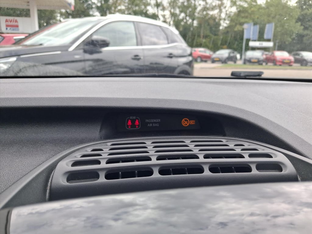 Peugeot 108 1.0 e-vti 68pk 5d envy airco | bluetooth bellen & muziekstreami