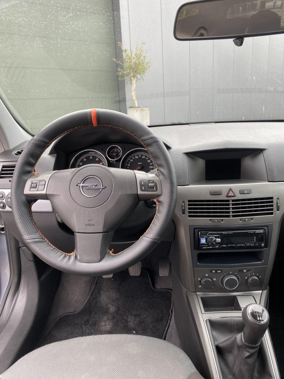 Opel Astra 1.6 16V 5D 77KW 2004 Grijs | 110.878 KM NAP!