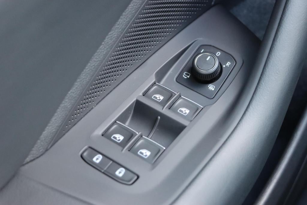 Volkswagen Passat variant 1.5 etsi business 150pk dsg7