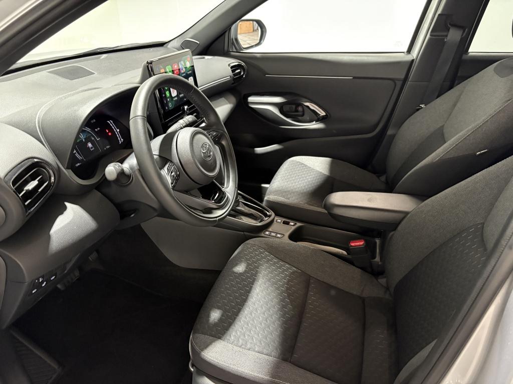 Toyota Yaris Cross 1.5 hybrid 115 first edition | bsm | pdc | stoelverw. |