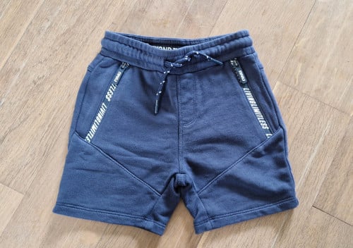 Jongens jogging short maat 92