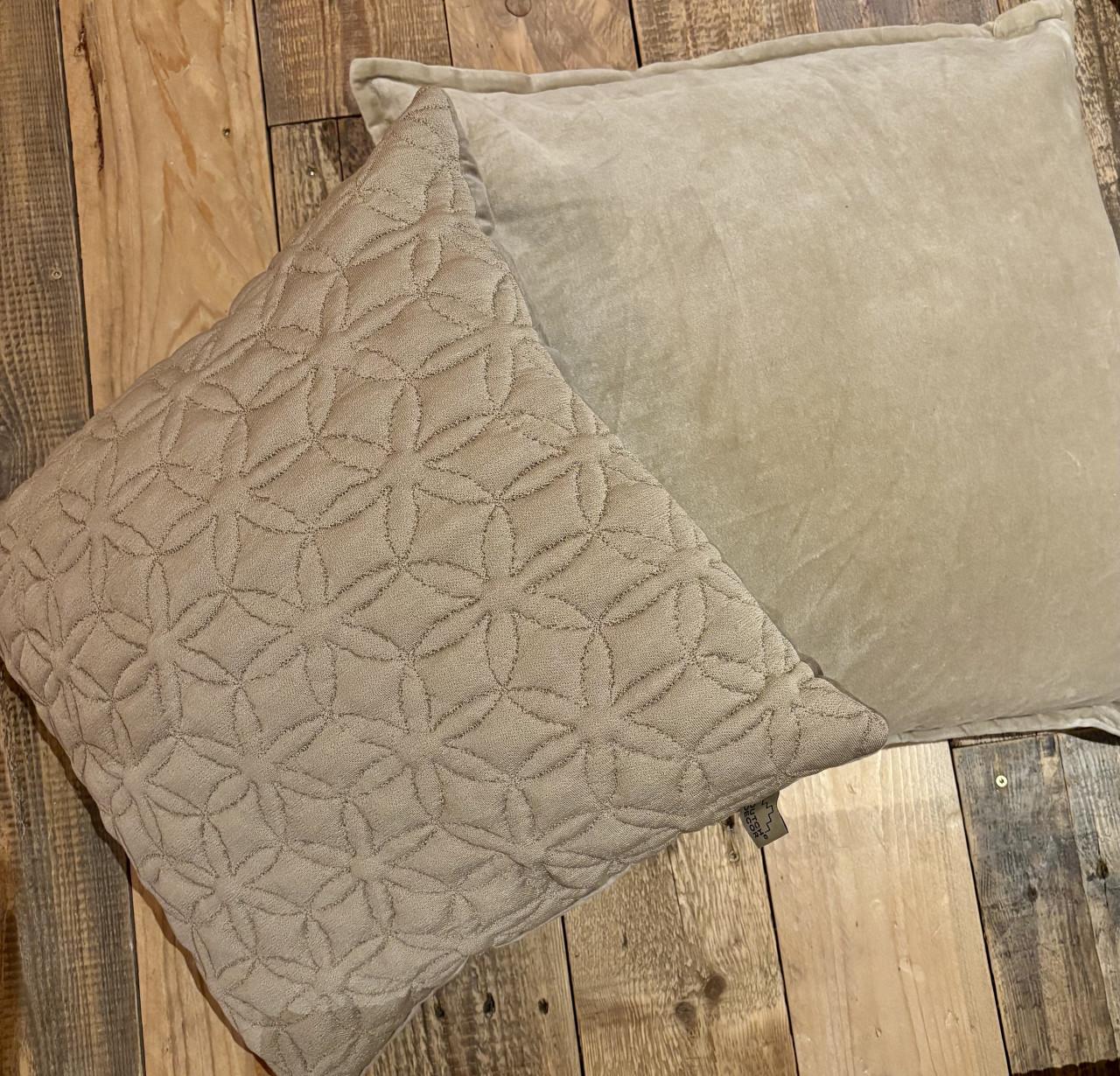 Restpartij sierkussens, nieuw