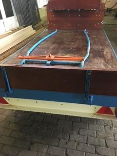 Kleine paardenwagen/aanhanger met bok