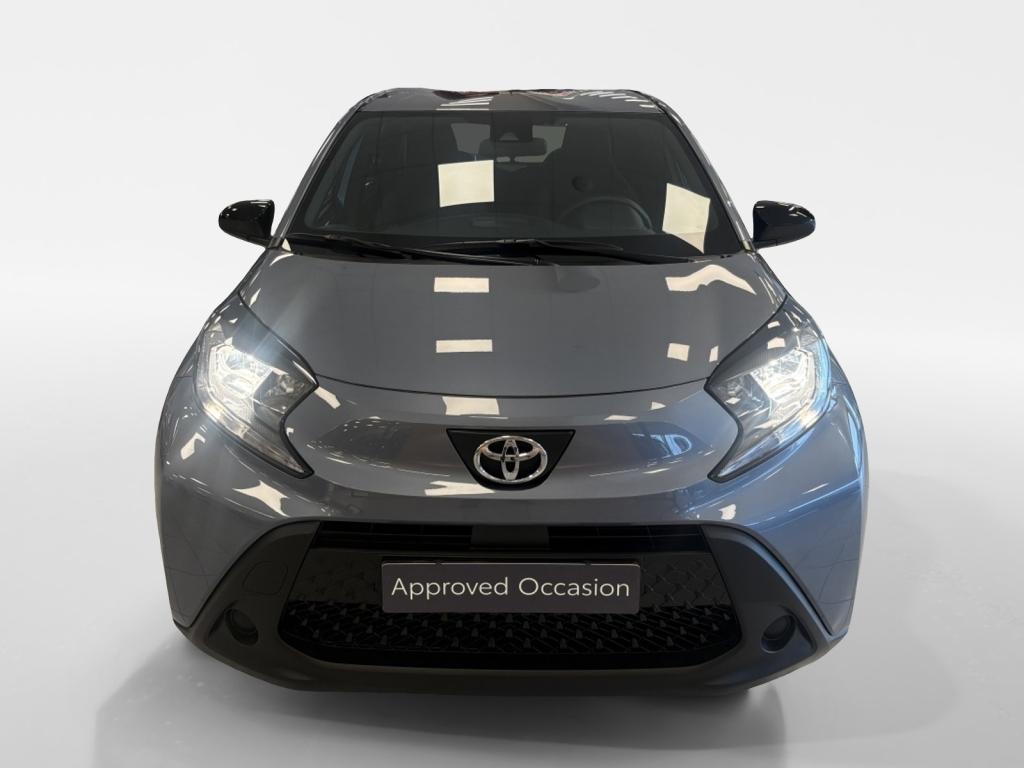 Toyota Aygo X 1.0 vvt-i mt play