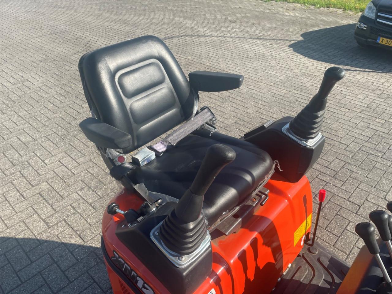 Minigraver 1200 kg Te Huur