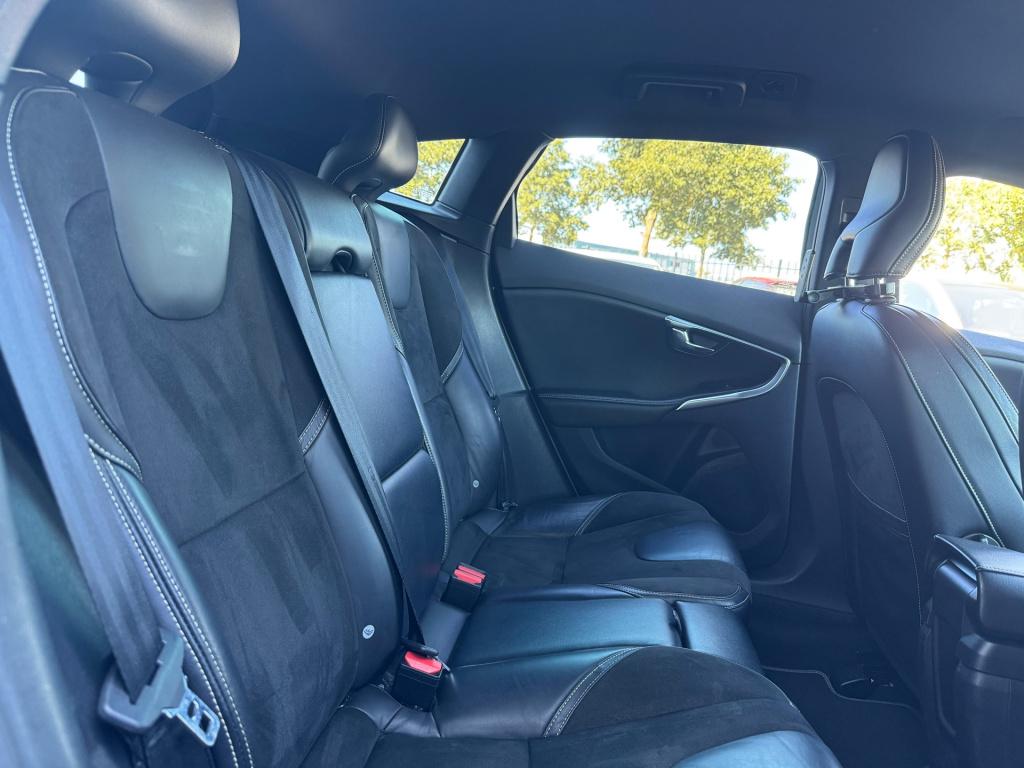 Volvo V40 2.0 d2 r-design business * nap * 100% onderhouden * 2e eigenaar