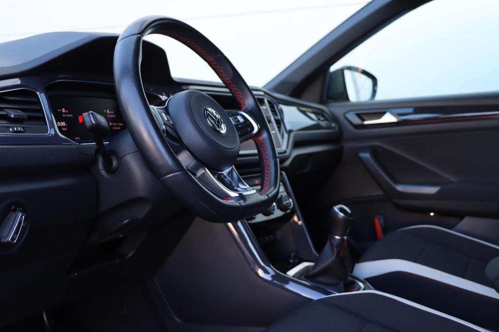 Volkswagen T-roc 1.0 tsi sport + executive 115pk