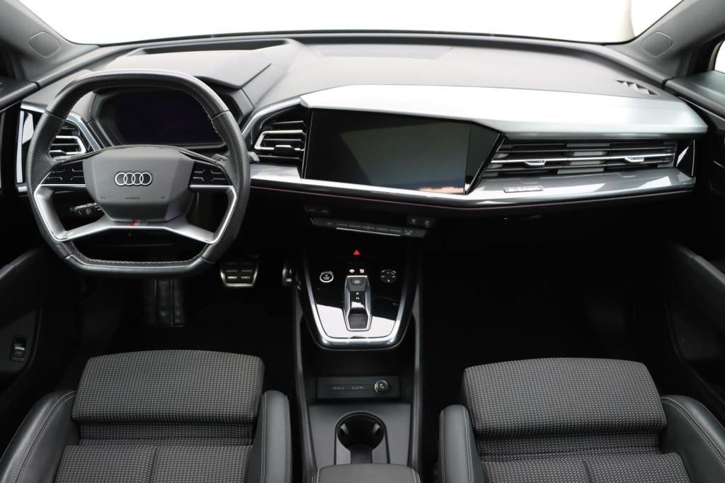 Audi Q4 Sportback E-tron 40 s edition 77 kwh 204pk | soh 96,3% |