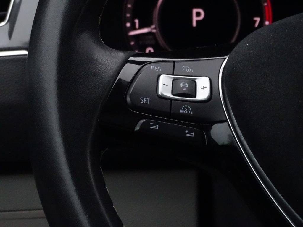 Volkswagen Tiguan Allspace 2.0 tsi 4motion highline business r 7p. automaat