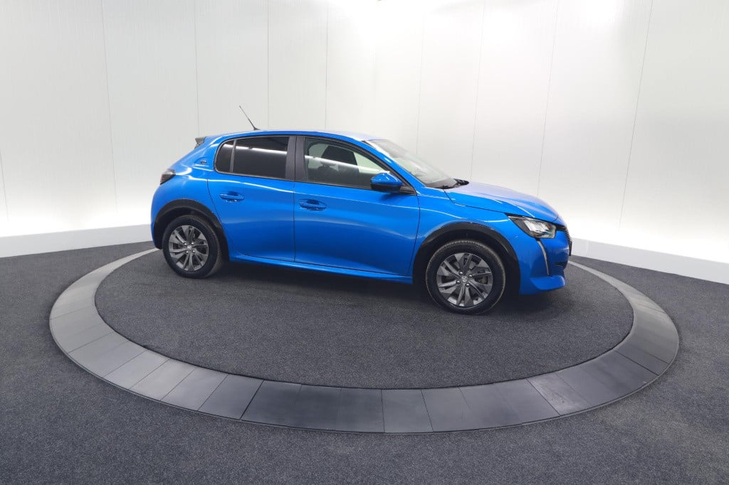 Peugeot 208 ev active pack 50 kwh | parkeersensoren | apple carplay | clima
