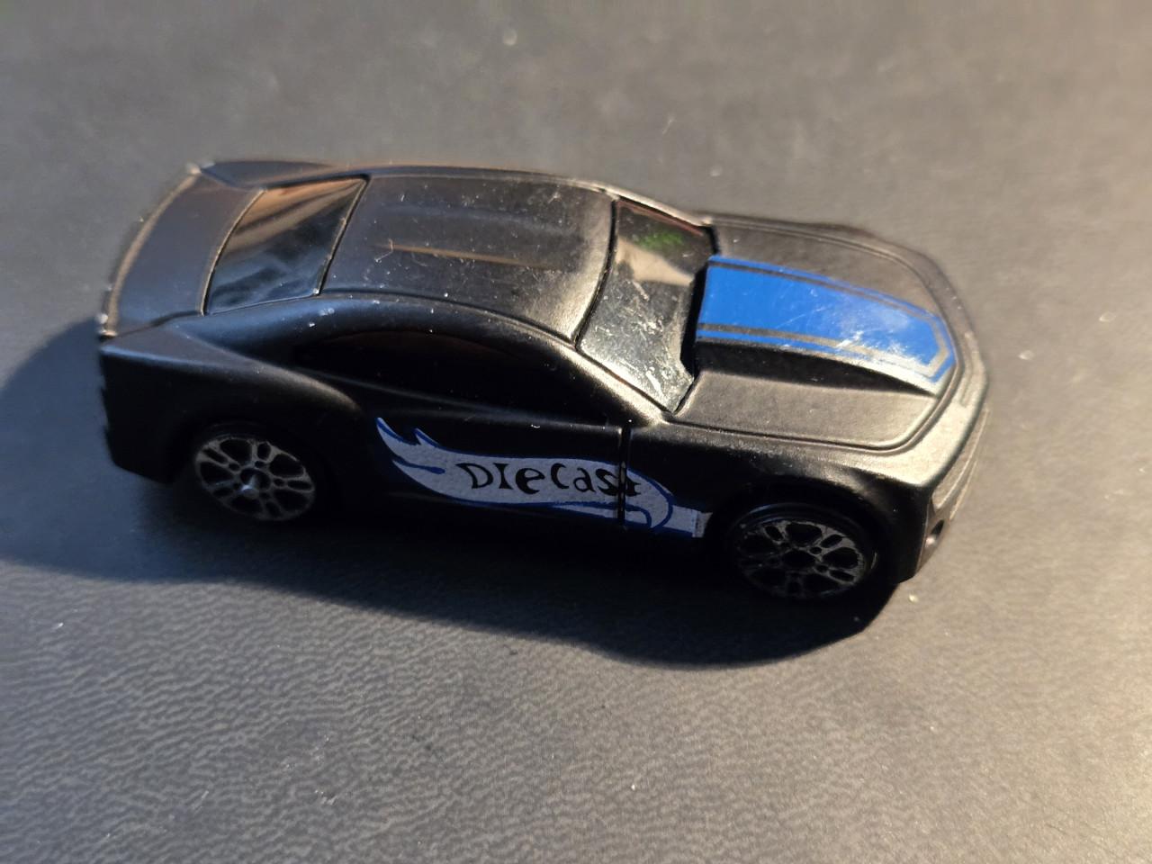 6 stuks Hot Wheels autootjes. Die Cast 1:64