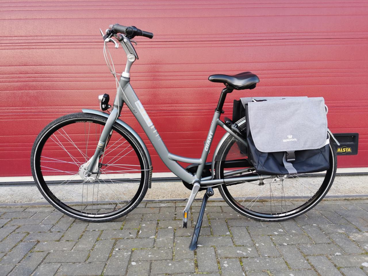 GIANT ULTIMO DAMESFIETS