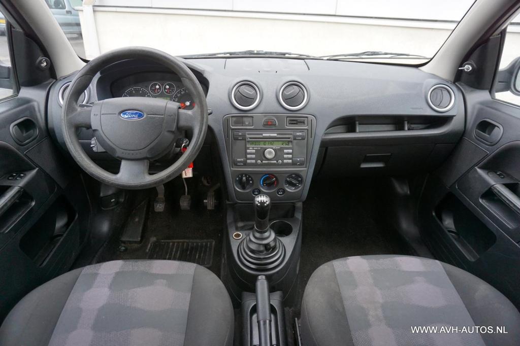 Ford Fusion 1.4-16v cool & sound