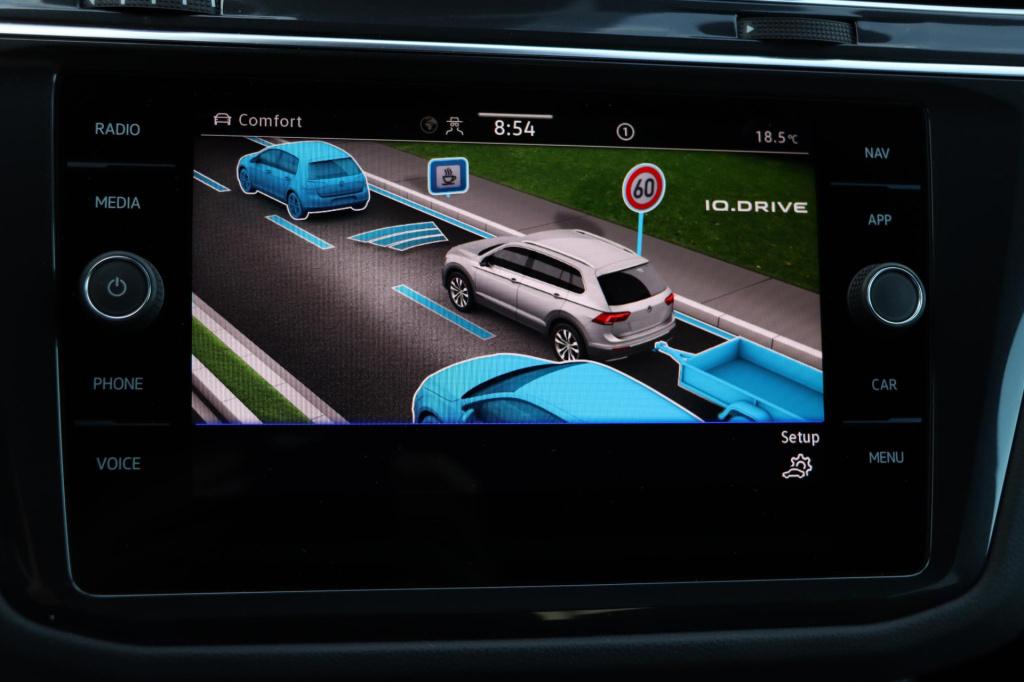 Volkswagen Tiguan 1.4 tsi ehybrid r-line business+ black style 245pk dsg6 |