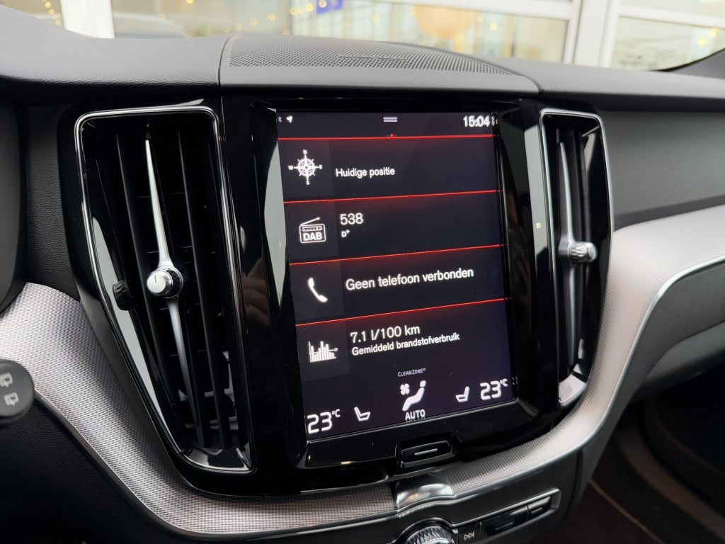 Volvo XC60 b5 264pk r-design| panodak| adap.cruise| 360camera| h&k sound